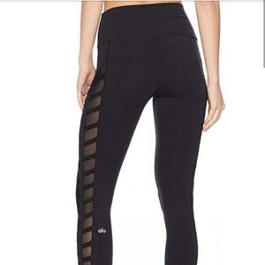 Alo Leggings